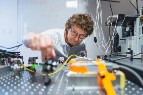 Otevřená věda a automatizace: Marek Cebecauer mění přístup ke správě výzkumných dat (universitas.cz) Otevřená věda a automatizace: Marek Cebecauer mění přístup ke správě výzkumných dat (universitas.cz)